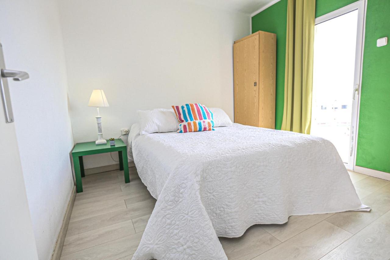 Coral - Only Families Apartment Cambrils Exterior photo